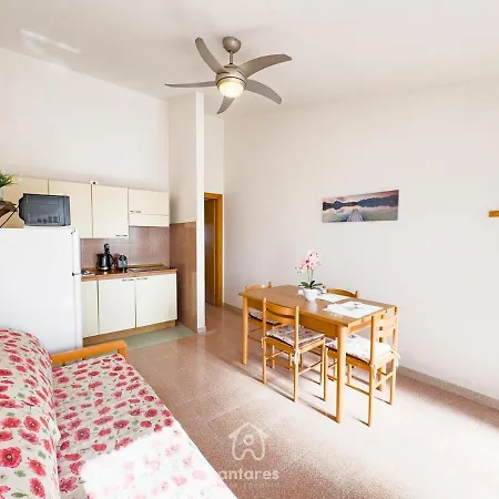 Residenza Orion, A Pochi Passi Dal Centro Casa de Férias Villasimius
